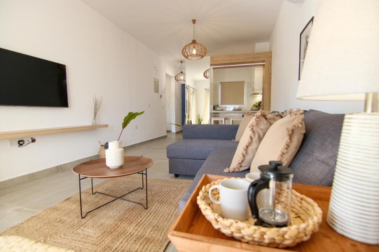 Апартаменты Phaedrus Living Seaview Luxury Flat Limnaria 153 Пафос Экстерьер фото