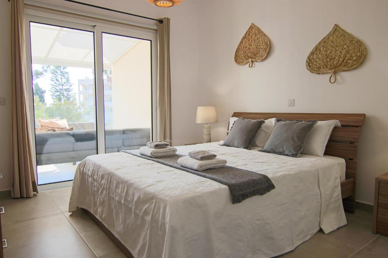 Апартаменты Phaedrus Living Seaview Luxury Flat Limnaria 153 Пафос Экстерьер фото